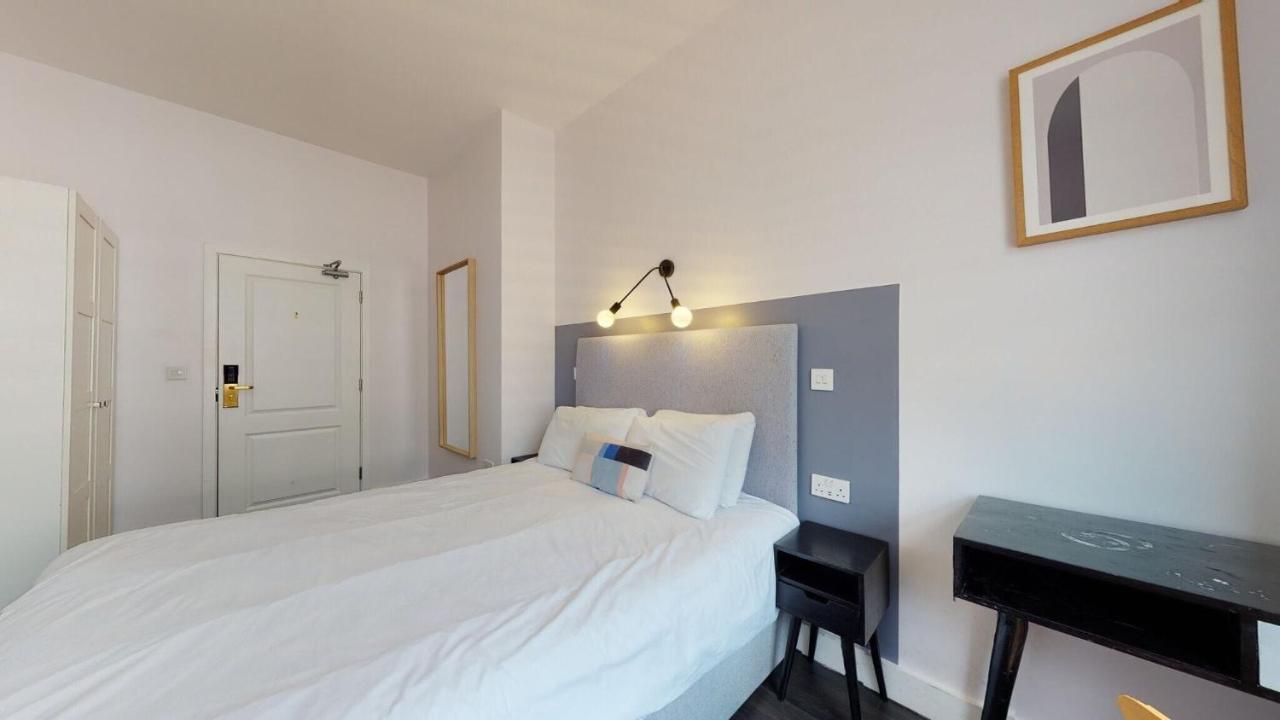 Crouch End House By Hiatus Concierge * London