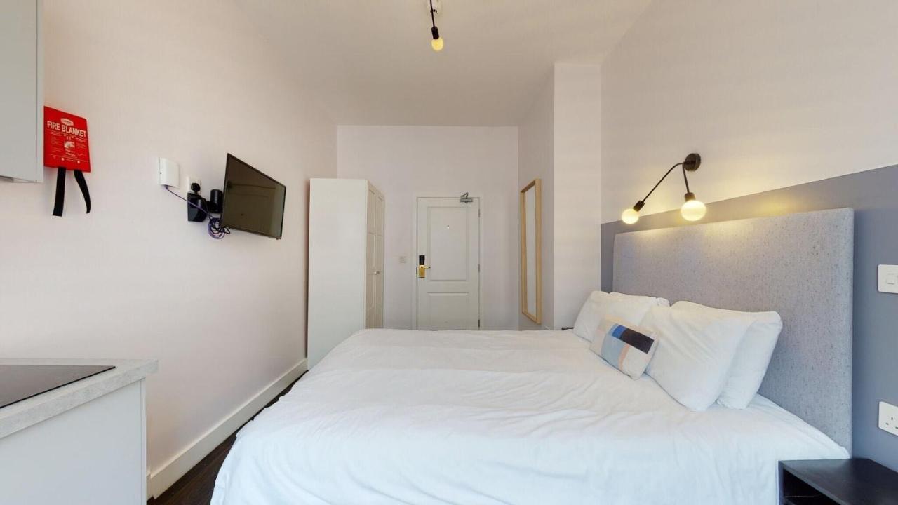 Crouch End House By Hiatus Concierge * London